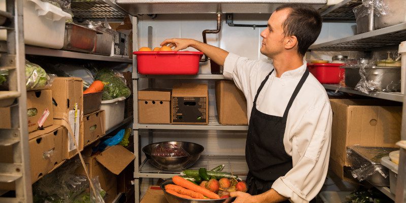 What to Do When You Need Restaurant Refrigeration Repair